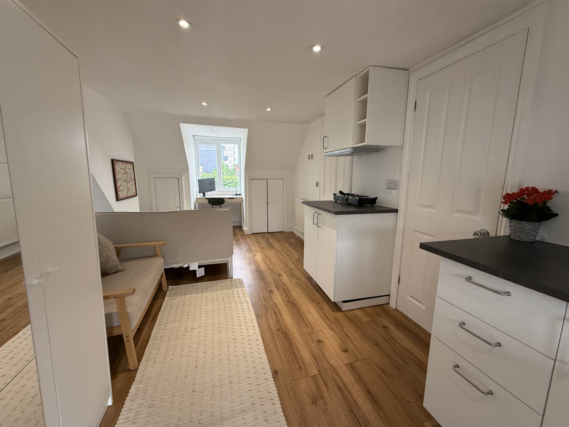 Gordon Road, London, Image 4