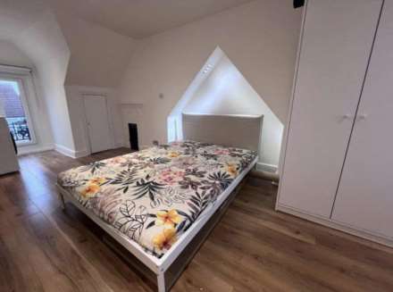 Property For Rent Gordon Road, London