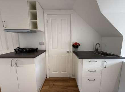 Gordon Road, London, Image 5