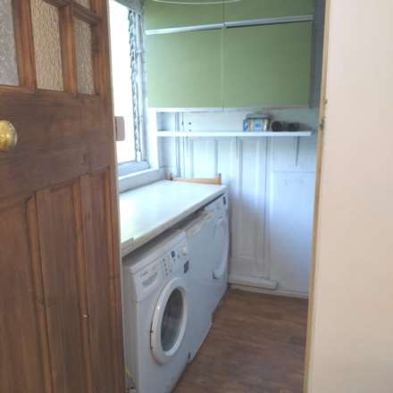 Hill Court, Hanger Lane W5, Image 8