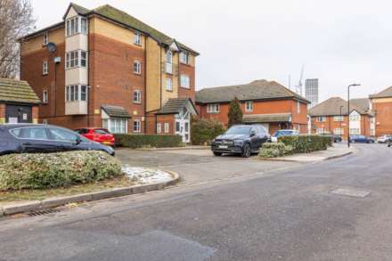 Anderson Close, Acton ,W3, Image 10