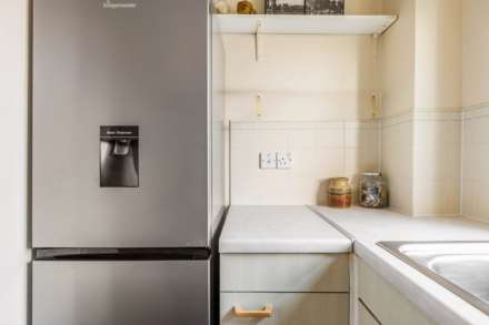 Anderson Close, Acton ,W3, Image 7