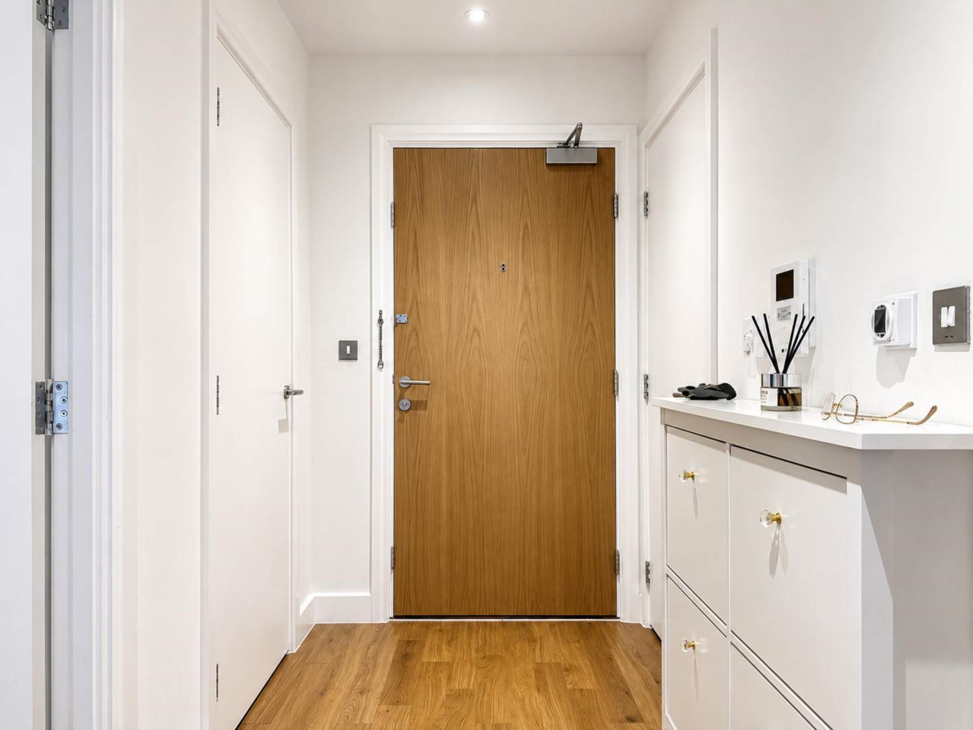 Aylesbury House  Hatton Road, Wembley  HA0 1QW, Image 3