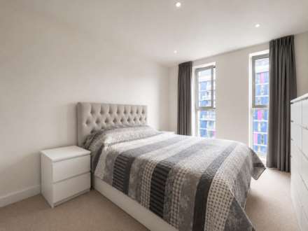Aylesbury House  Hatton Road, Wembley  HA0 1QW, Image 9