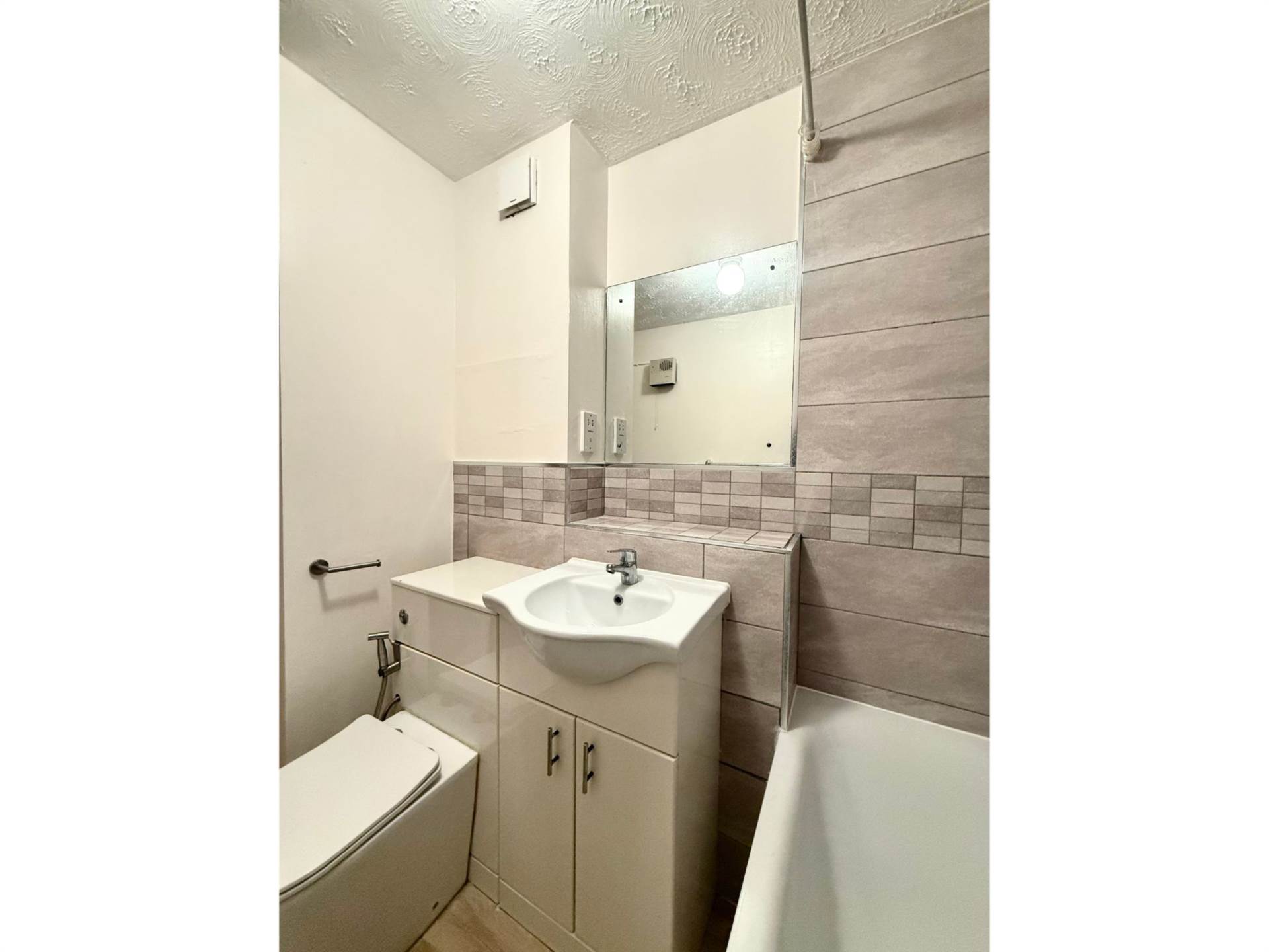 Campion Court, Alperton, Image 14