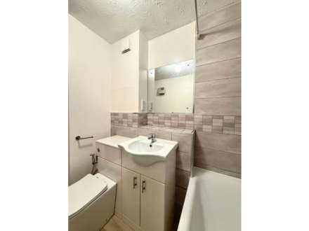 Campion Court, Alperton, Image 14