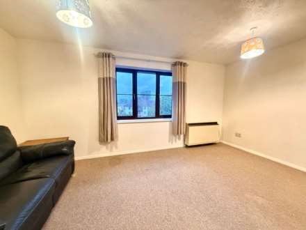 Campion Court, Alperton, Image 3