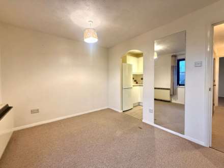Campion Court, Alperton, Image 5