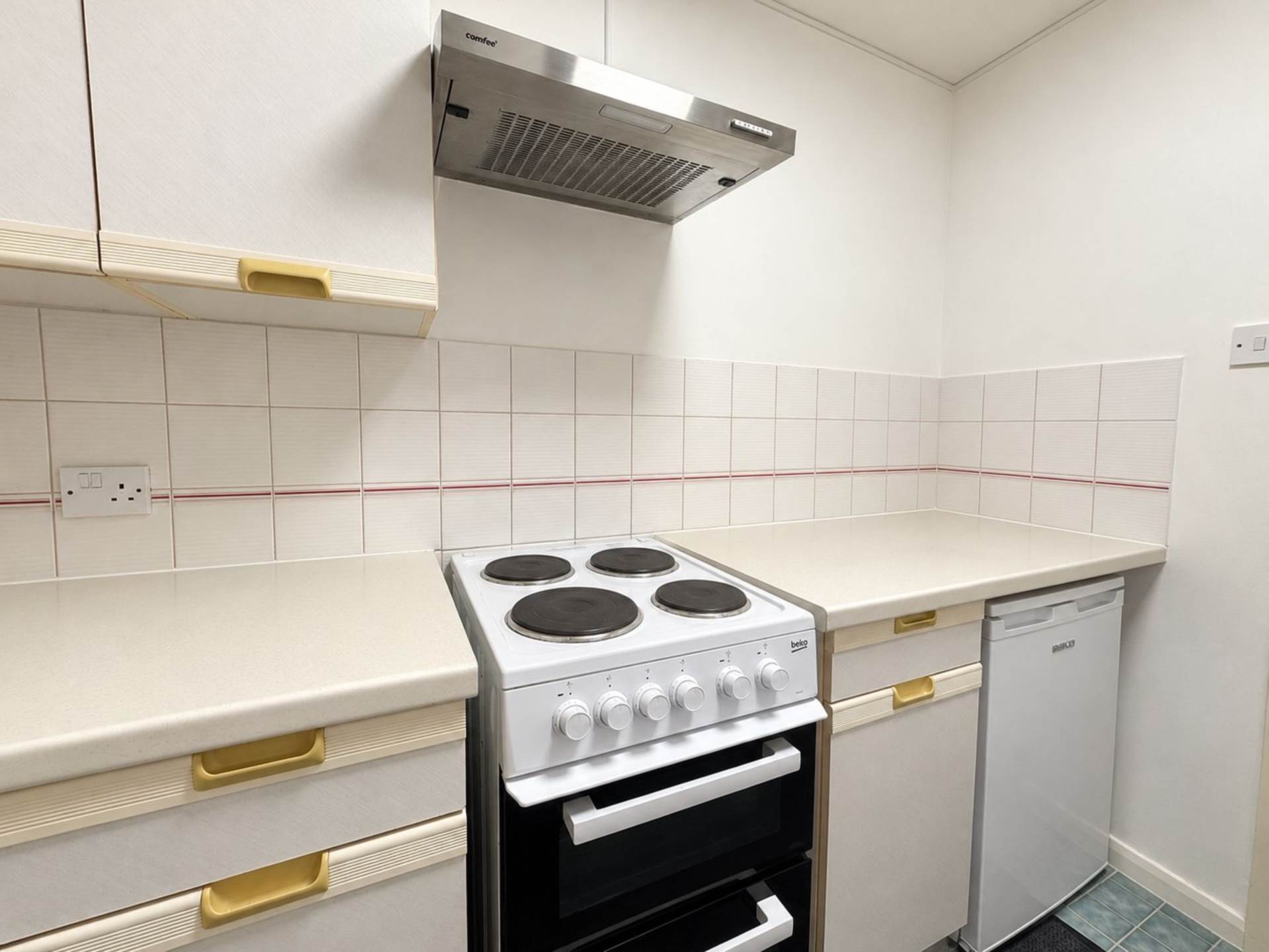 Laurel Court, Wembley, Image 6