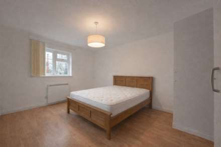 Bispham Road, West Twyford, Image 2