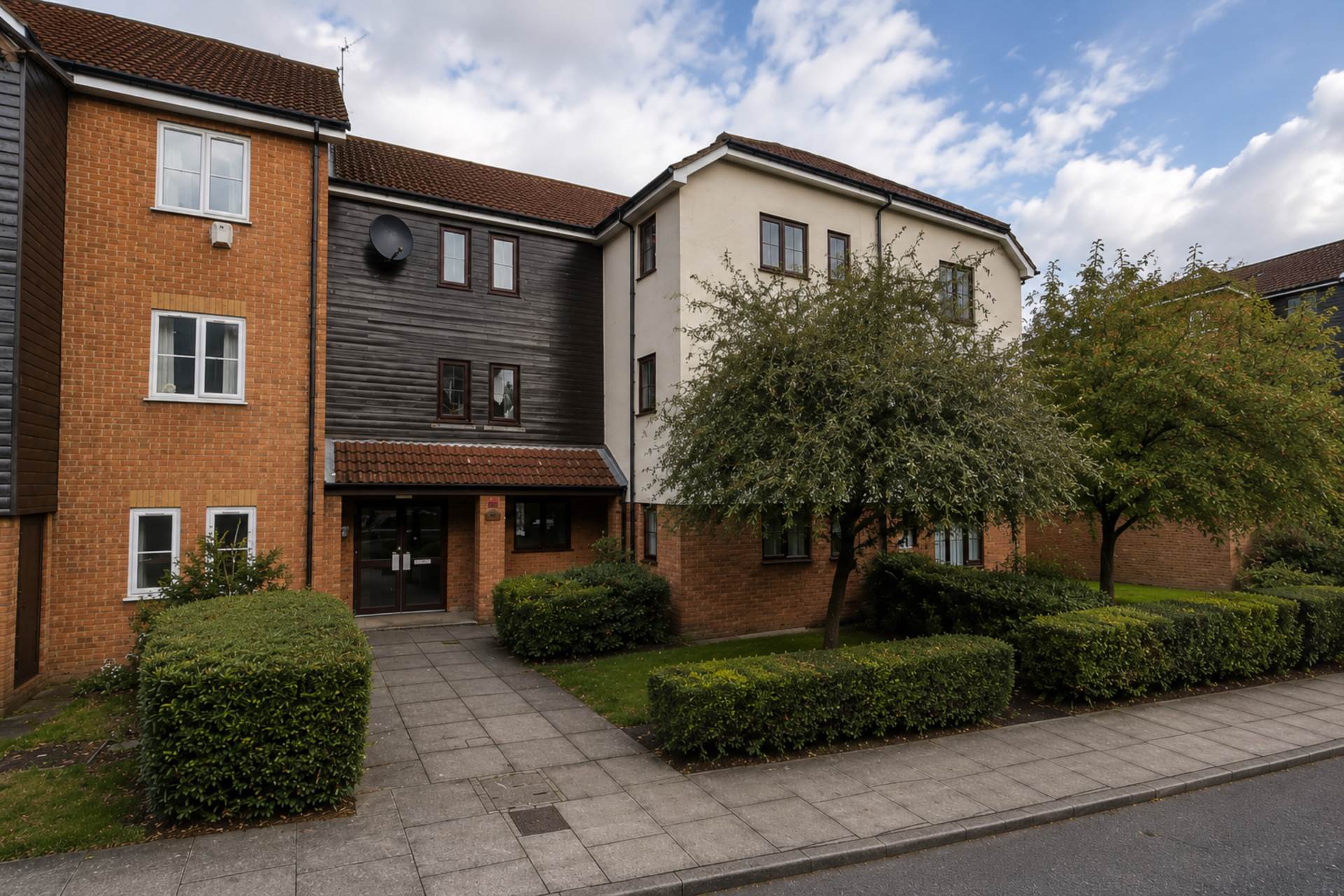 Priory Court, Vicars Bridge Close, HA0, Image 1