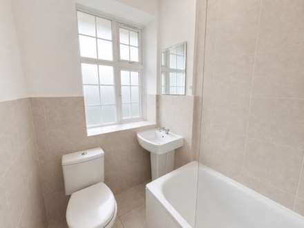 Western Avenue, London , w5, Image 6