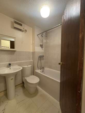 Marder Road, London, Image 2