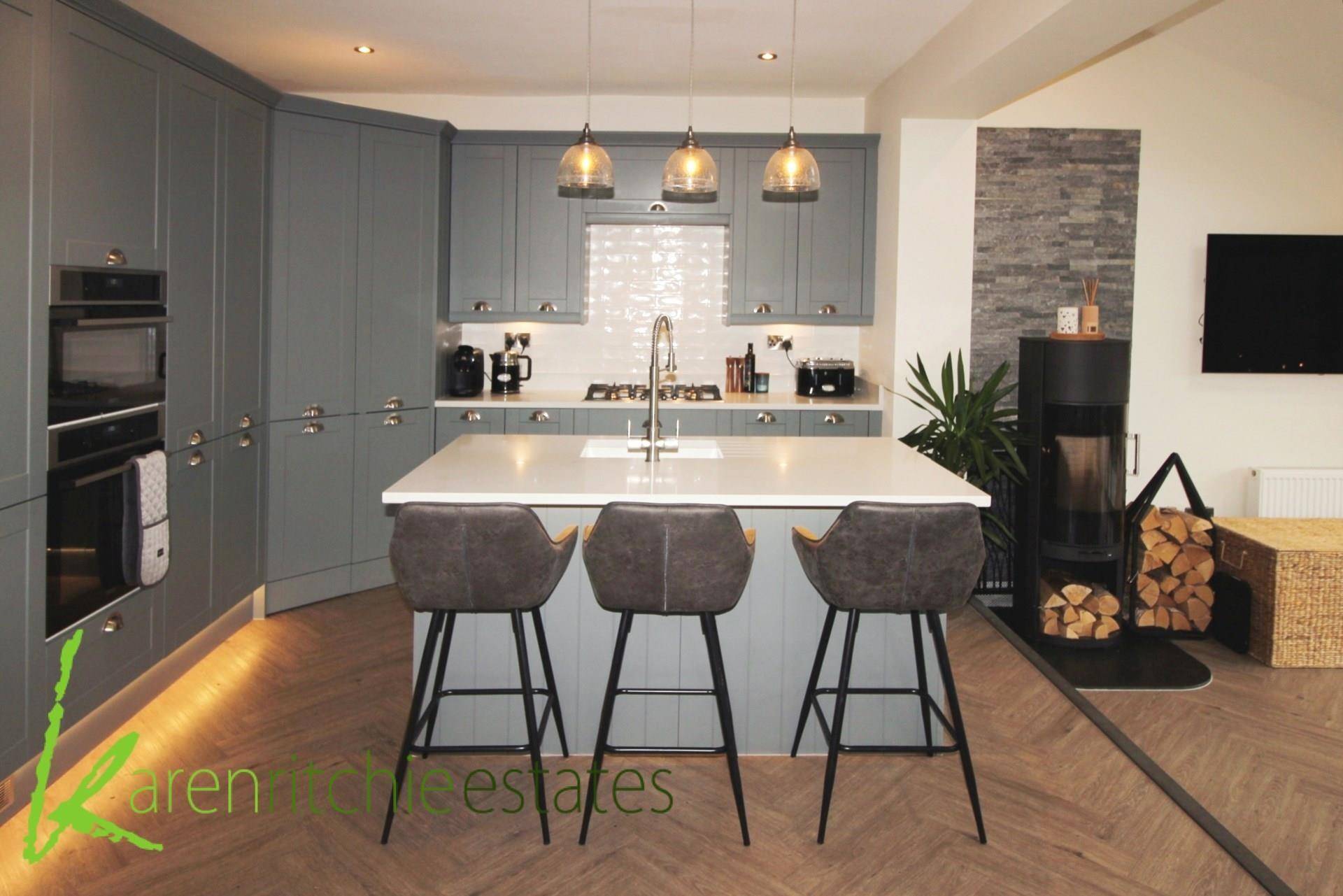 Verdure Avenue, Heaton, Image 2