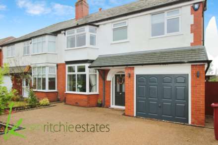 4 Bedroom Semi-Detached, Verdure Avenue, Heaton