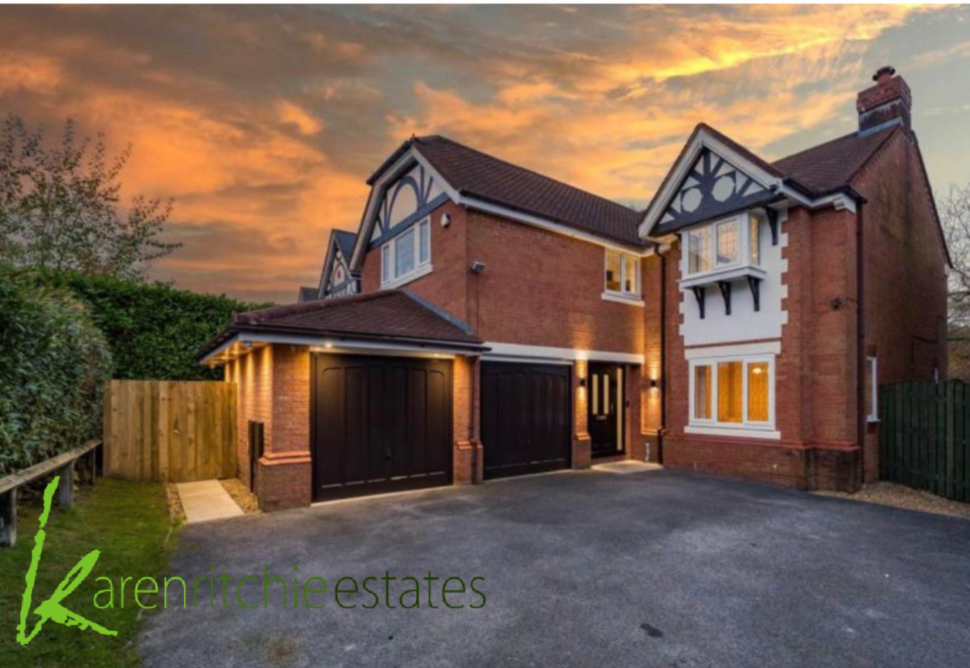 Waterslea Drive, Heaton BL1 5FJ, Image 1