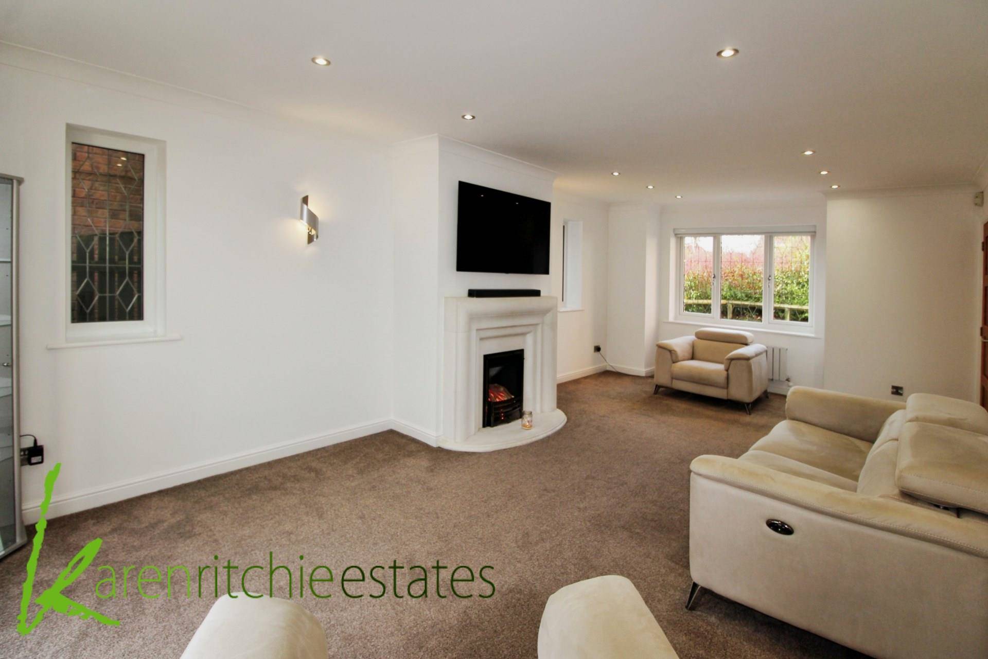 Waterslea Drive, Heaton BL1 5FJ, Image 5