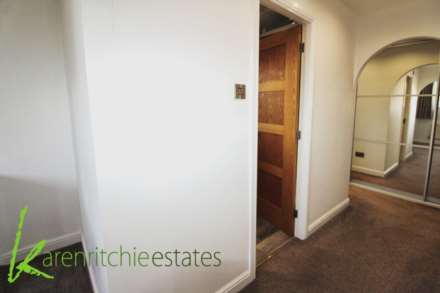 Waterslea Drive, Heaton BL1 5FJ, Image 24