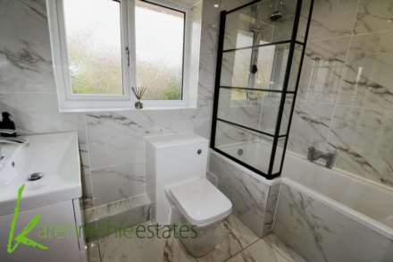 Waterslea Drive, Heaton BL1 5FJ, Image 28