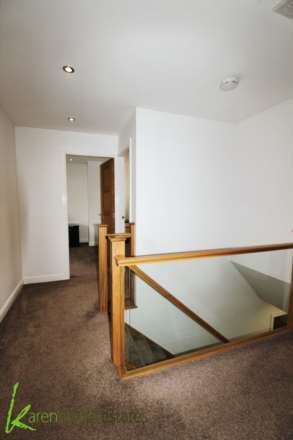 Waterslea Drive, Heaton BL1 5FJ, Image 32