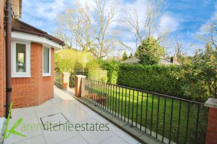 Waterslea Drive, Heaton BL1 5FJ, Image 33