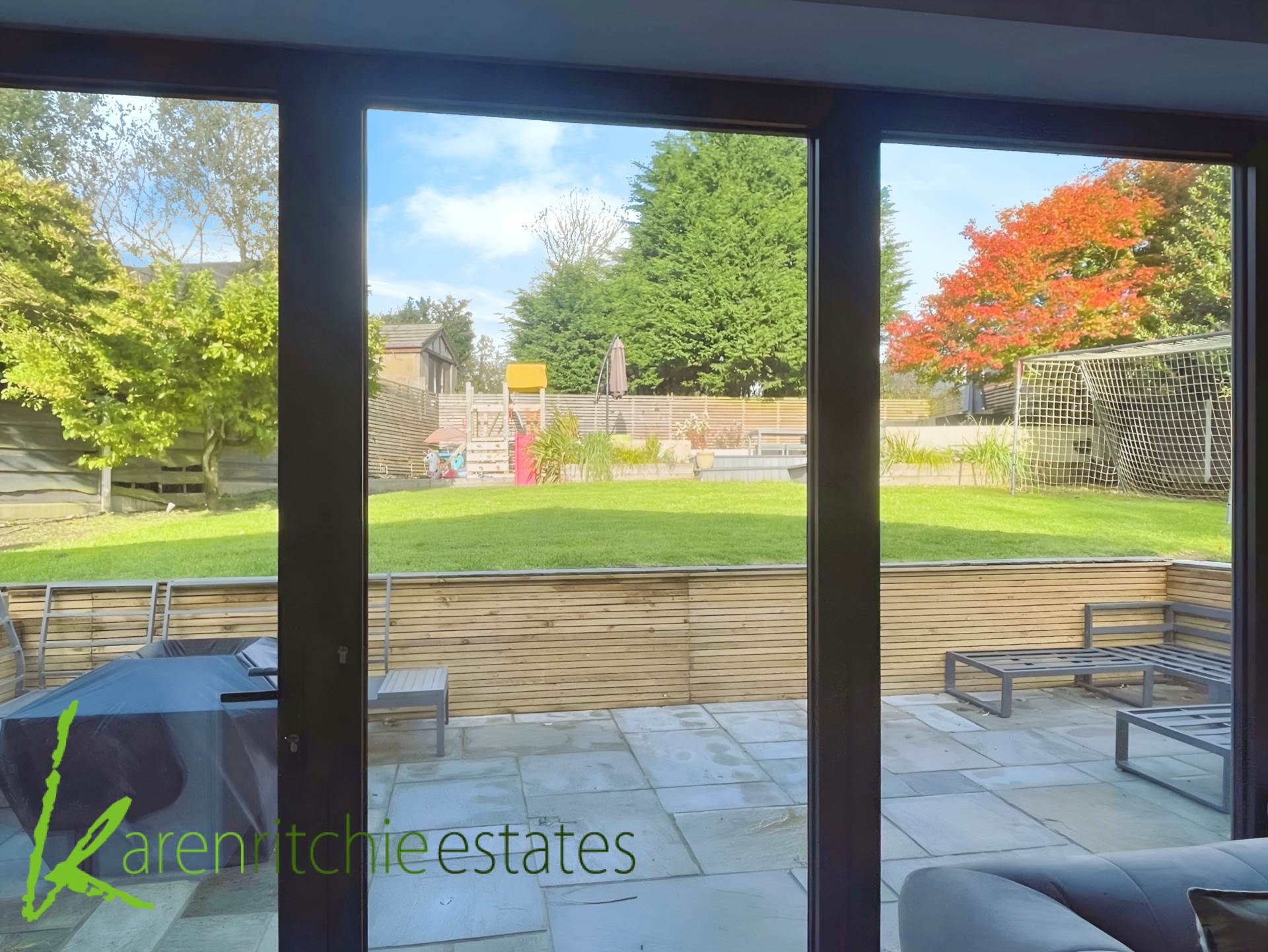 Oakwood Drive, Heaton, Image 27