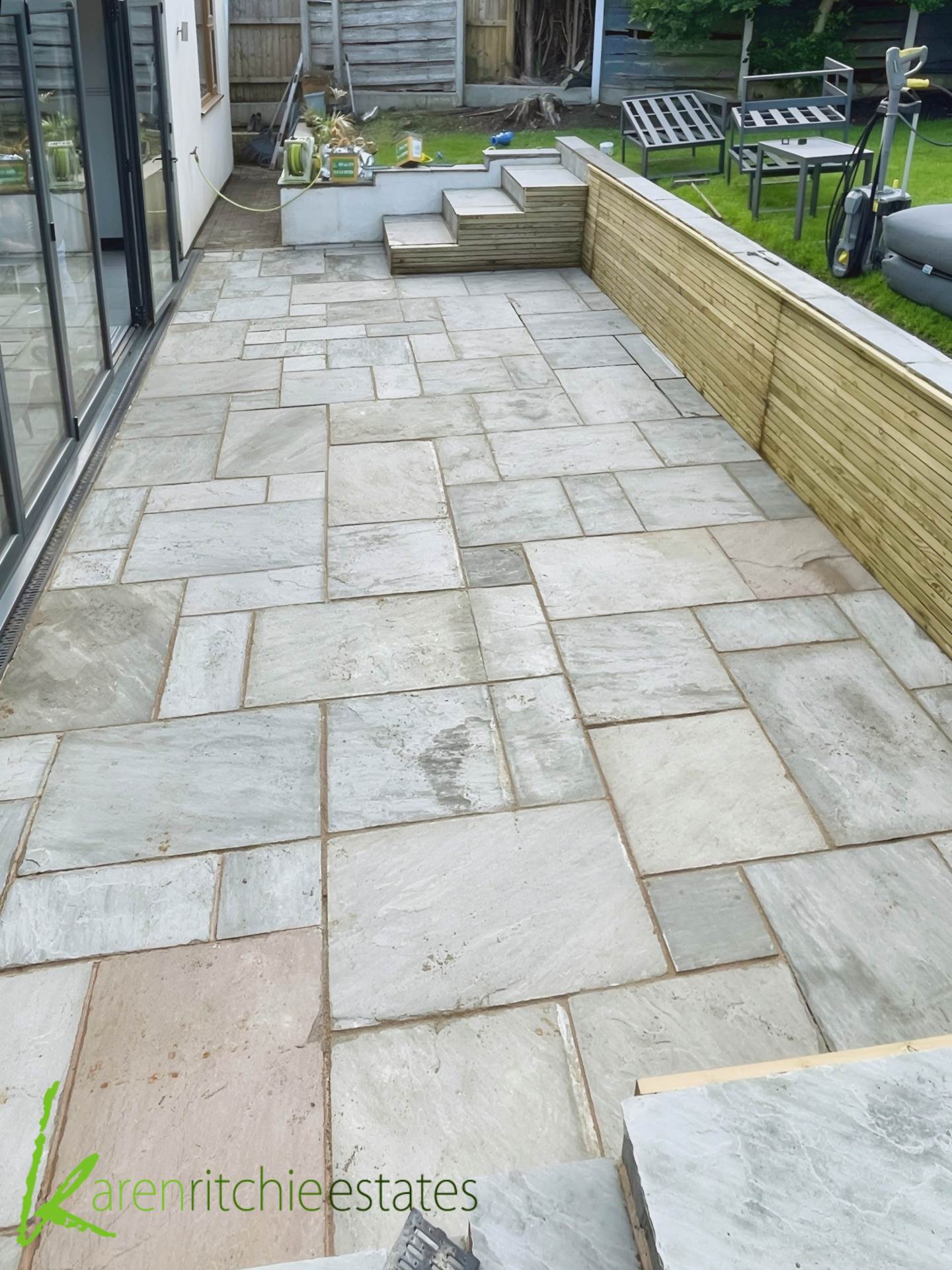 Oakwood Drive, Heaton, Image 29