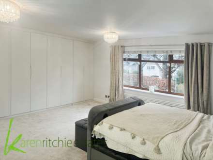 Oakwood Drive, Heaton, Image 14