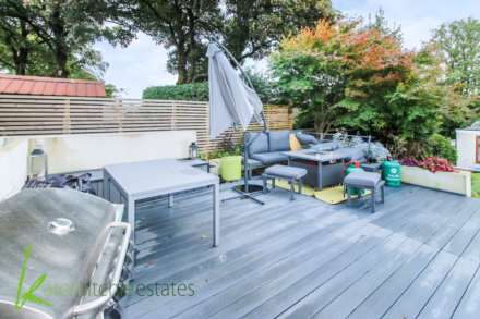 Oakwood Drive, Heaton, Image 21