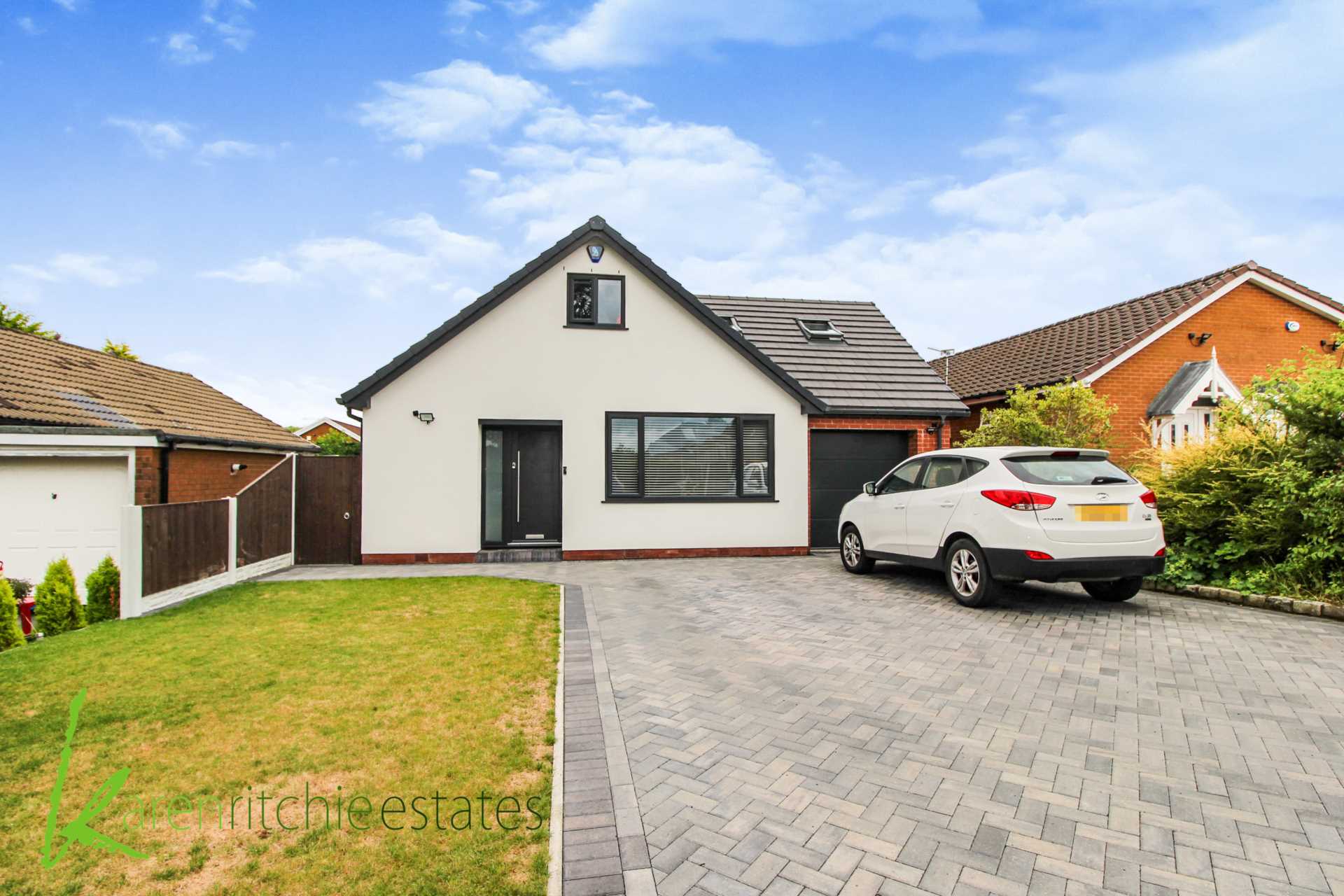 Sandray Close, Ladybridge, BL3, Image 2