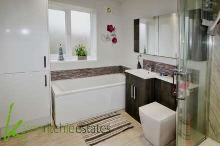 Marlwood Road, Smithills, Image 13