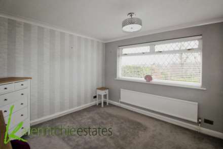 Junction Road West, Lostock, Image 10