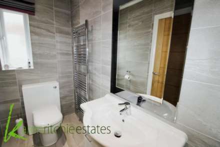 Junction Road West, Lostock, Image 15