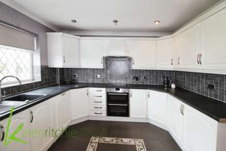 Junction Road West, Lostock, Image 7