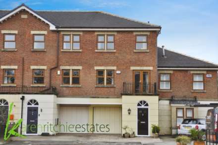 Haslam Hall Mews, Heaton, Image 1
