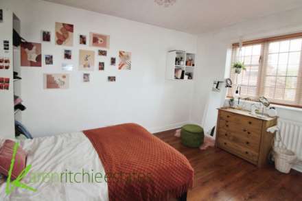 Whitland Avenue, Heaton, Image 13