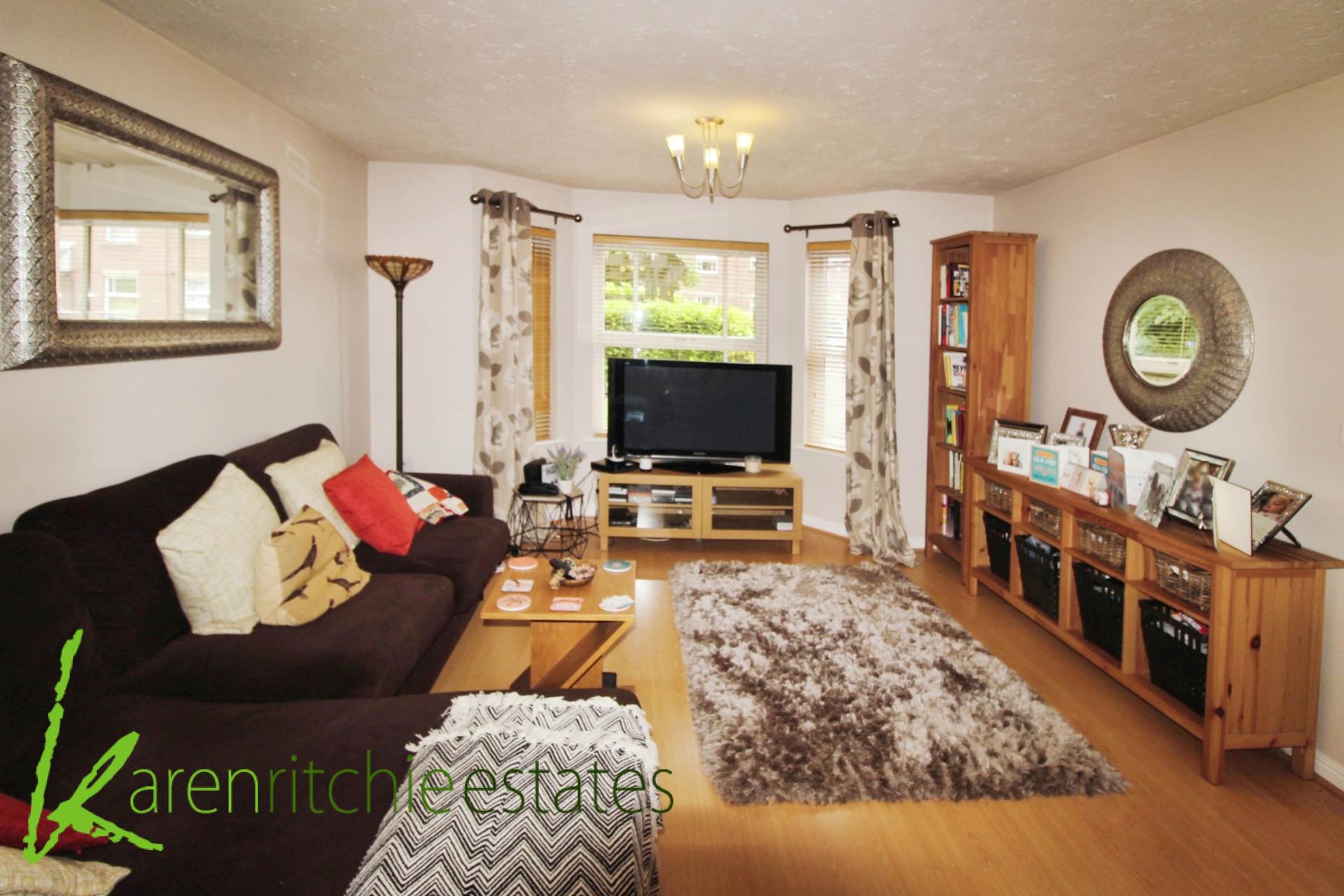 Royal Court Drive, Bolton, Image 5