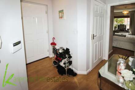 Royal Court Drive, Bolton, Image 4