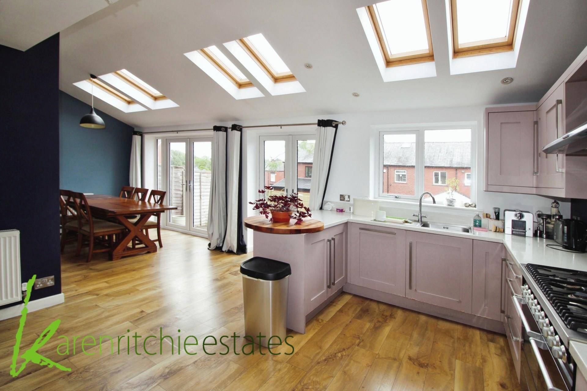 Ferns Grove, Heaton, Image 2