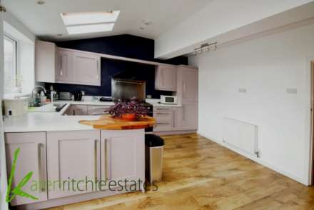 Ferns Grove, Heaton, Image 10