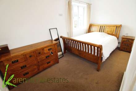 Ferns Grove, Heaton, Image 11
