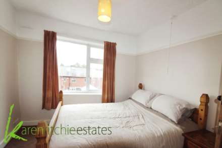 Ferns Grove, Heaton, Image 15
