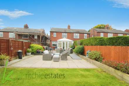 3 Bedroom Semi-Detached, Hollywood Road, Smithills