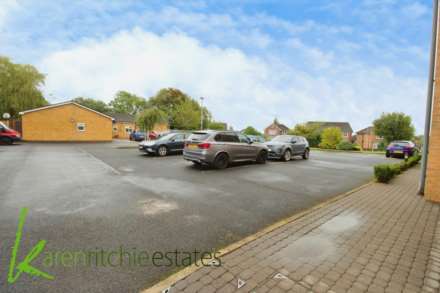 Grosvenor Gardens, Bolton, Image 11
