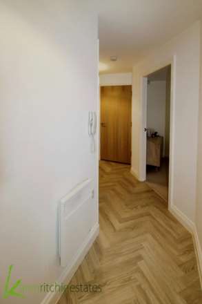 Grosvenor Gardens, Bolton, Image 9