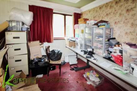 Old Links Close, Bolton, Image 4