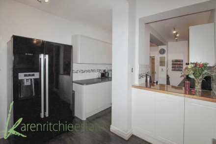 Leighton Avenue, Heaton, Image 8
