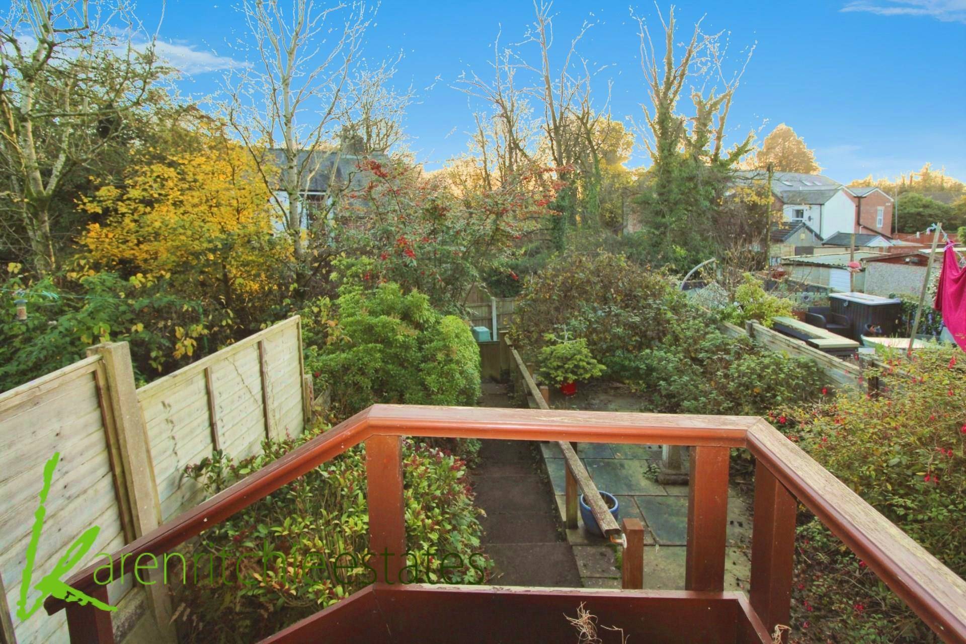 Longford Avenue, Smithills, Image 11