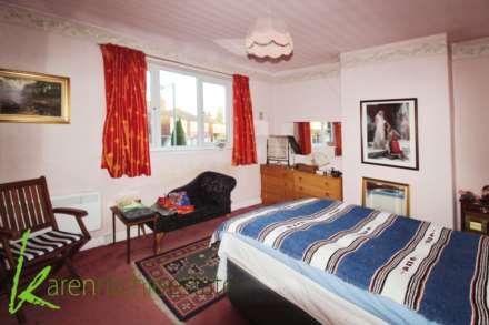 Longford Avenue, Smithills, Image 7