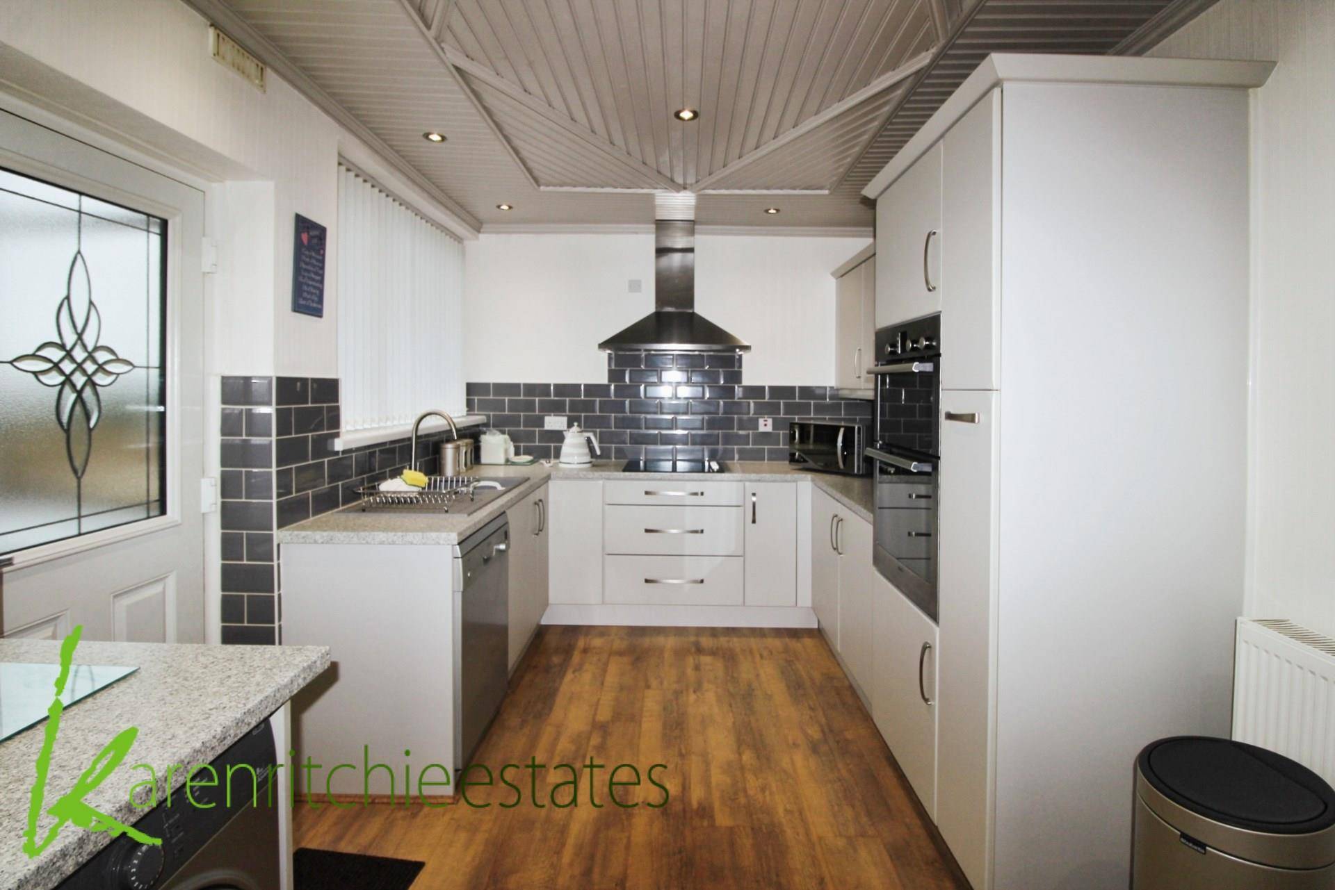 Meads Grove, Farnworth, Image 7